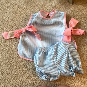 Beaufort Bonnet Size 3T Blue Window Pane Apron Top Bloomer Set